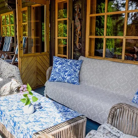 Seaside Log-house 'merehobeda' With Sauna And Hot Tub *