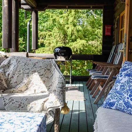 Seaside Log-house 'merehobeda' With Sauna And Hot Tub Lohusalu