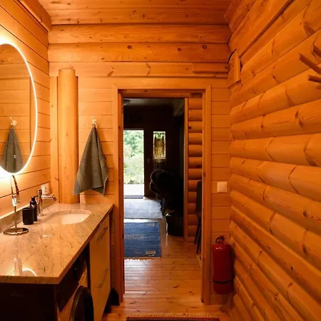 Holiday home Seaside Log-house 'merehobeda' With Sauna And Hot Tub Lohusalu