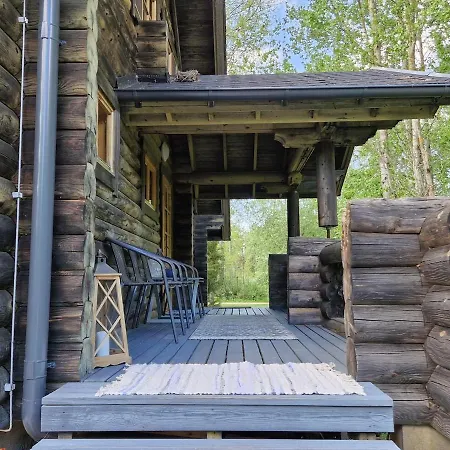 Holiday home Seaside Log-house 'merehobeda' With Sauna And Hot Tub *