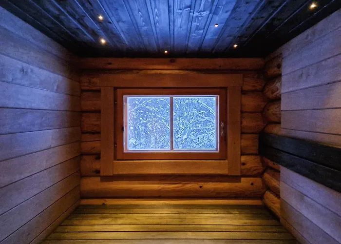 Seaside Log-house 'merehobeda' With Sauna And Hot Tub Лохусалу