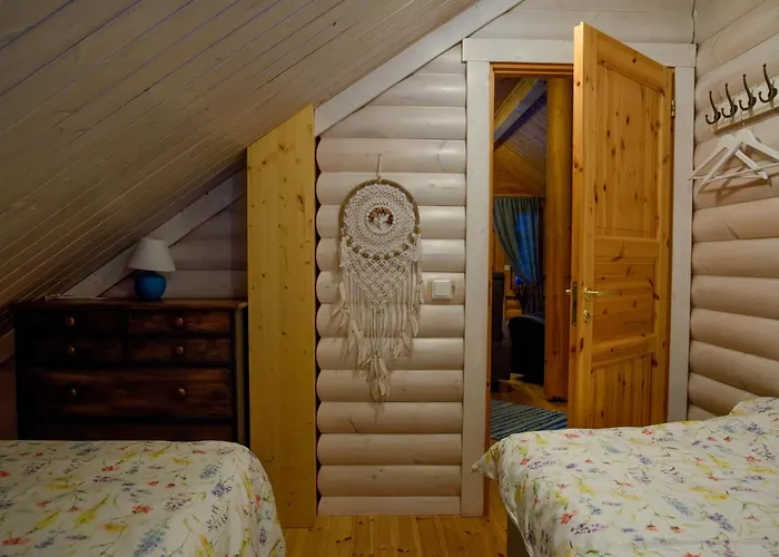 Seaside Log-house 'merehobeda' With Sauna And Hot Tub Лохусалу