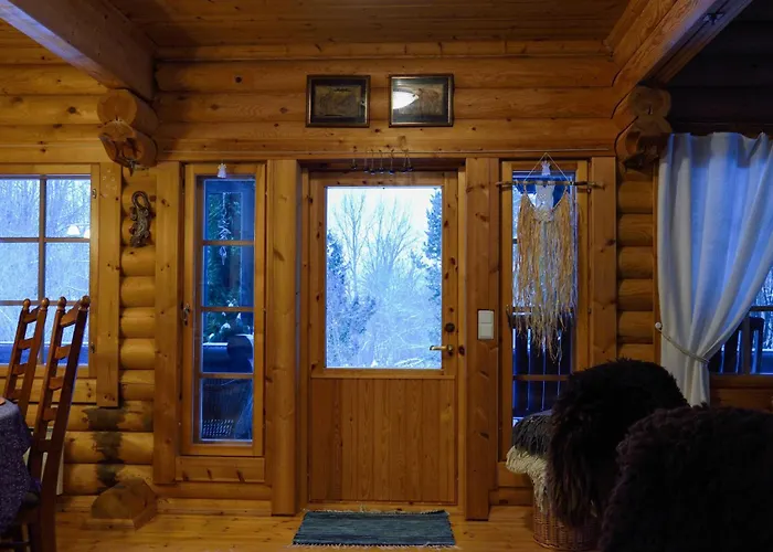 Seaside Log-house 'merehobeda' With Sauna And Hot Tub Дом отдыха